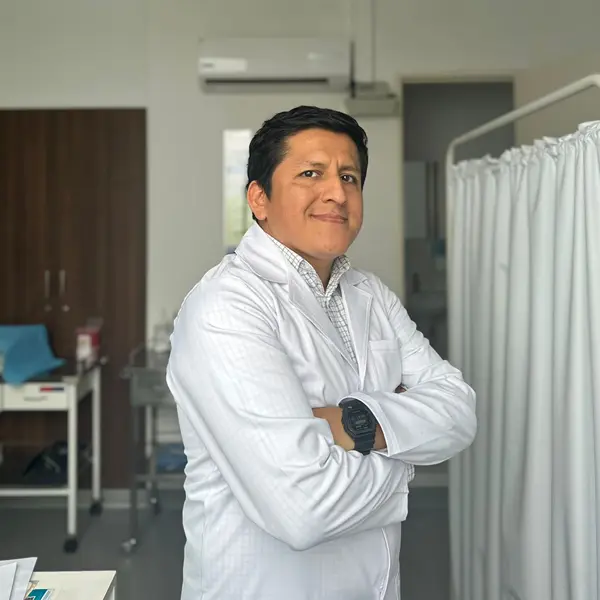 Dr. Jose Antonio Rojas Romani - Cirujano Urólogo-1